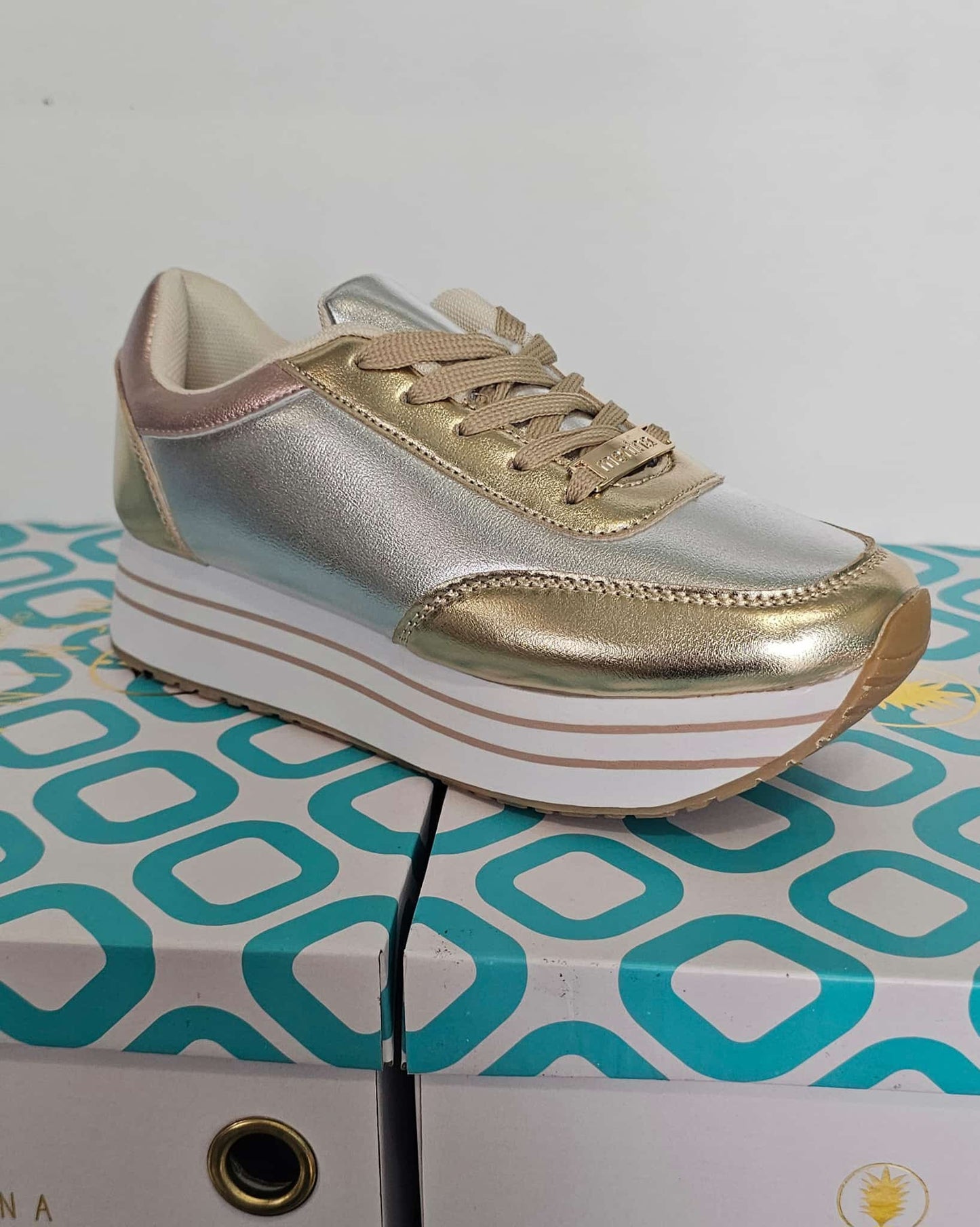 CALZAD COSMO-3 BY MENINA