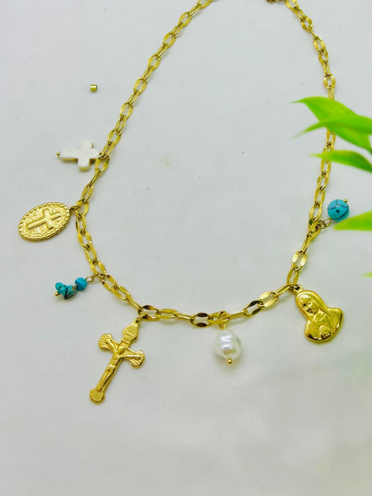 COLLAR STAINLESS STEEL CON CHARMS