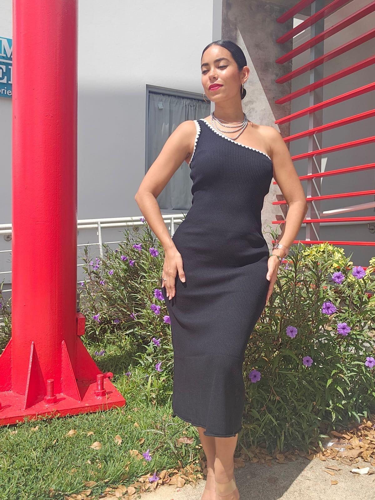 SLEEVELESS ONE SHOULDER TRIM DETAILED RIBBED DRESS