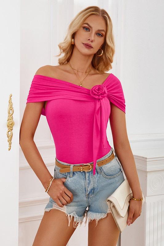 OFF SHOULDER FIT TOP