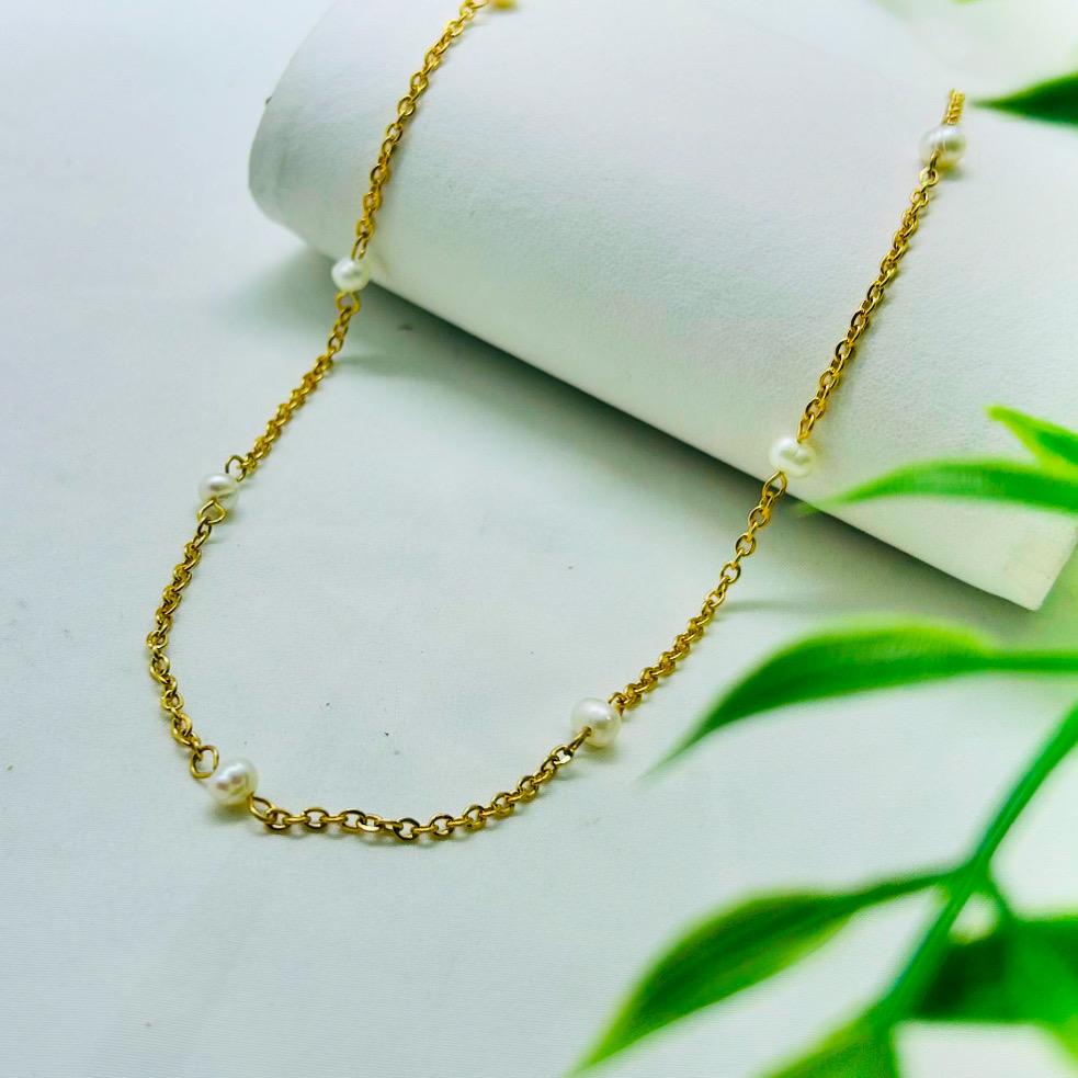 Collar Stainless Steel Enchapado en Oro 14k con Perlas Naturales