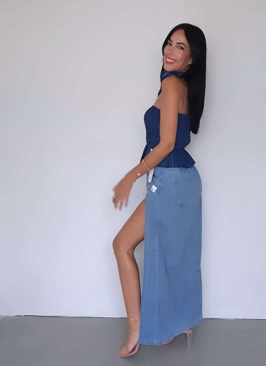 Hi slit long skirt